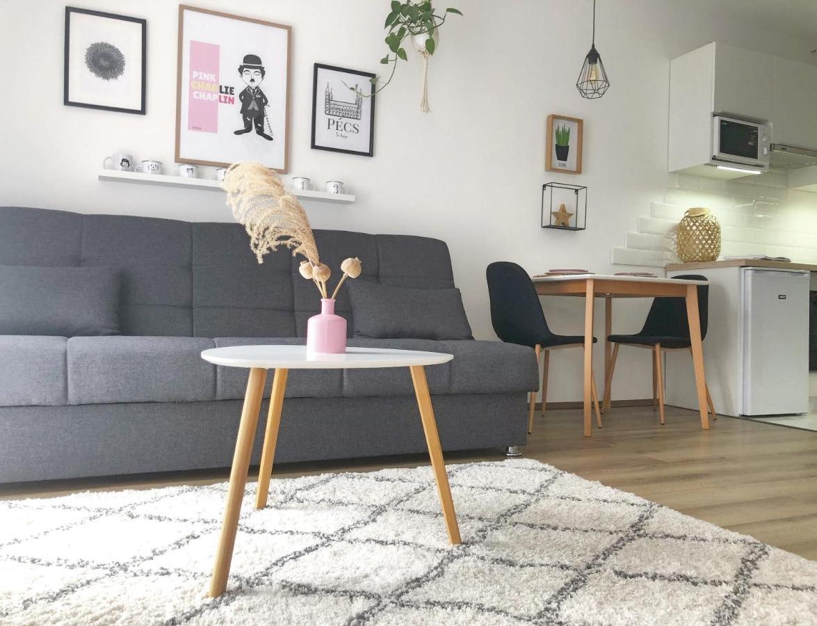 Sc Design Home Apartman ペーチ エクステリア 写真
